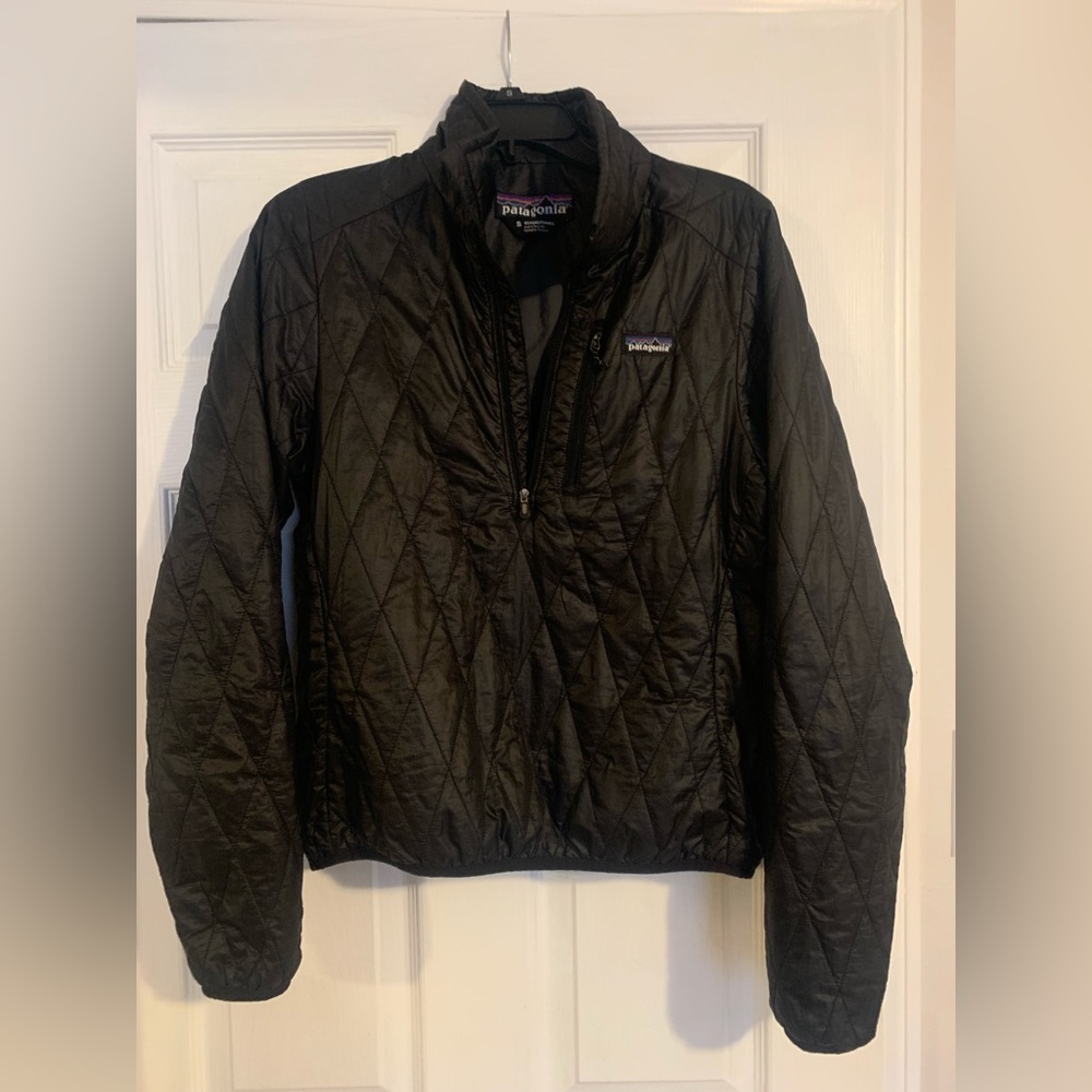 Patagonia black half zip quilted puffer lightweight jacket
